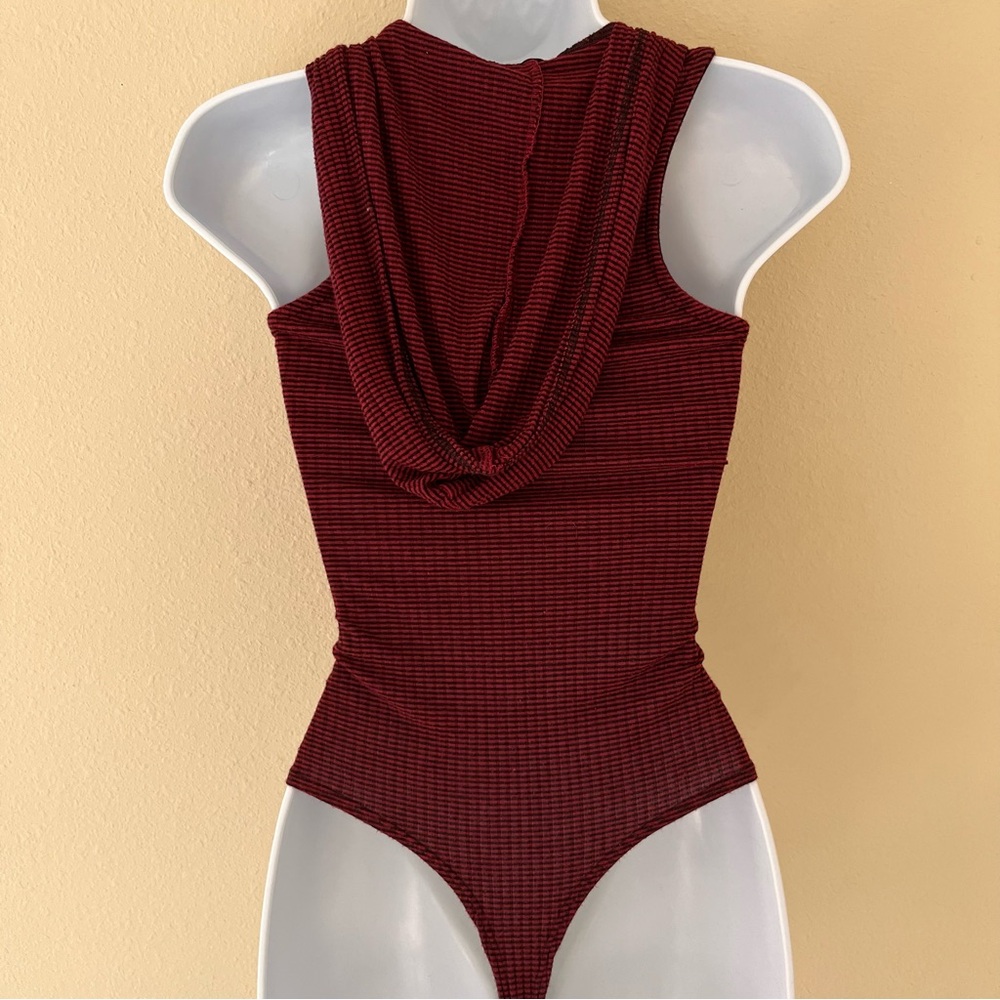 Windsor Vintage Y2K Henley Bodysuit Small Hooded Grunge Indie 90s Burgundy - Picture 7 of 10